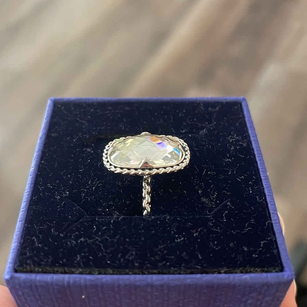 Swarovski Ring - Picture 7 of 12